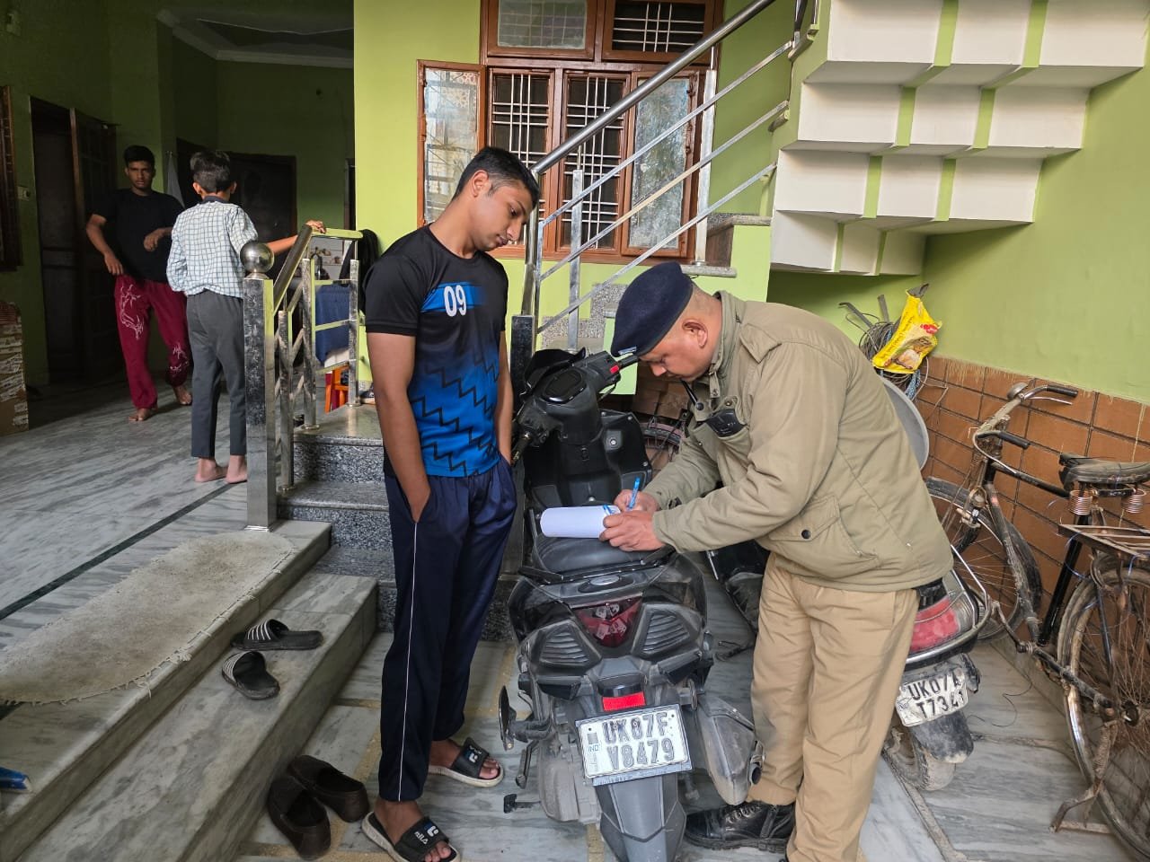 पटेलनगर में सत्यापन अभियान, 545 किरायेदारों और बाहरी व्यक्तियों की जांच
