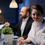 भाजयुमो कार्यकर्ताओ ने पुष्पांजलि अर्पित कर श​हीदों को दी श्रद्धाजंलि