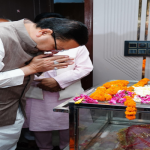 सीएम धामी ने किया केंद्रीय कृषि एवं कृषक कल्याण तथा ग्रामीण विकास मंत्री शिवराज सिंह चौहान का स्वागत 