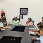 राष्ट्रीय अनुसूचित जनजाति आयोग के सदस्य निरुपम चकमा ने एफआरआई देहरादून का दौरा किया