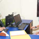 मौसम विज्ञान केन्द्र, देहरादून के नवनियुक्त निदेशक डॉ. सी.एस. तोमर ने की राज्यपाल से शिष्टाचार भेंट