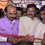 कॉस्मेटिक उद्यम से प्रतिमाह कमा रही 20 हजार से अधिक की आय