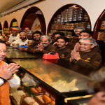 डीएम बंसल ने की जनपद में आपदा से हुई क्षति एवं प्रभावित क्षेत्रों में संरचनाओं एवं पुनर्स्थापना कार्यों की समीक्षा बैठक  