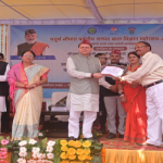 सीएम धामी ने किया जिला पंचायत सभागार, चंपावत में प्रबुद्ध नागरिकों एवं वरिष्ठजनों संग संवाद