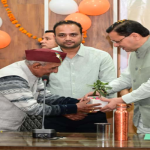 धर्मांतरण केस व गैंग रेप में कार्यवाही न होने से आक्रोश, वीरेंद्र सिंह गुर्जर ने दी भूख हड़ताल की चेतावनी