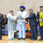 जिलाधिकारी ने  किया औद्योगिक क्षेत्र में स्वच्छता अभियान का शुभारंभ 