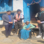 रात के अंधेरे में ‘उड़ा’ रहे थे ‘तितली-कबूतर’, पुलिस ने पकड़ा