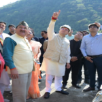 चाकू से गला काटने के प्रयास में युवक के खिलाफ मुकदमा दर्ज