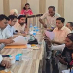 धर्मनगरी में बादल छाए, दो डिग्री तापमान गिरा