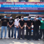 तेज बारिश से दून बेहाल, सड़कों पर जलभराव से थमी रफ्तार